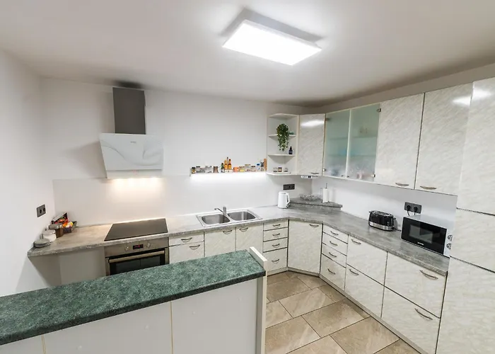 Apartma Ksela شقة